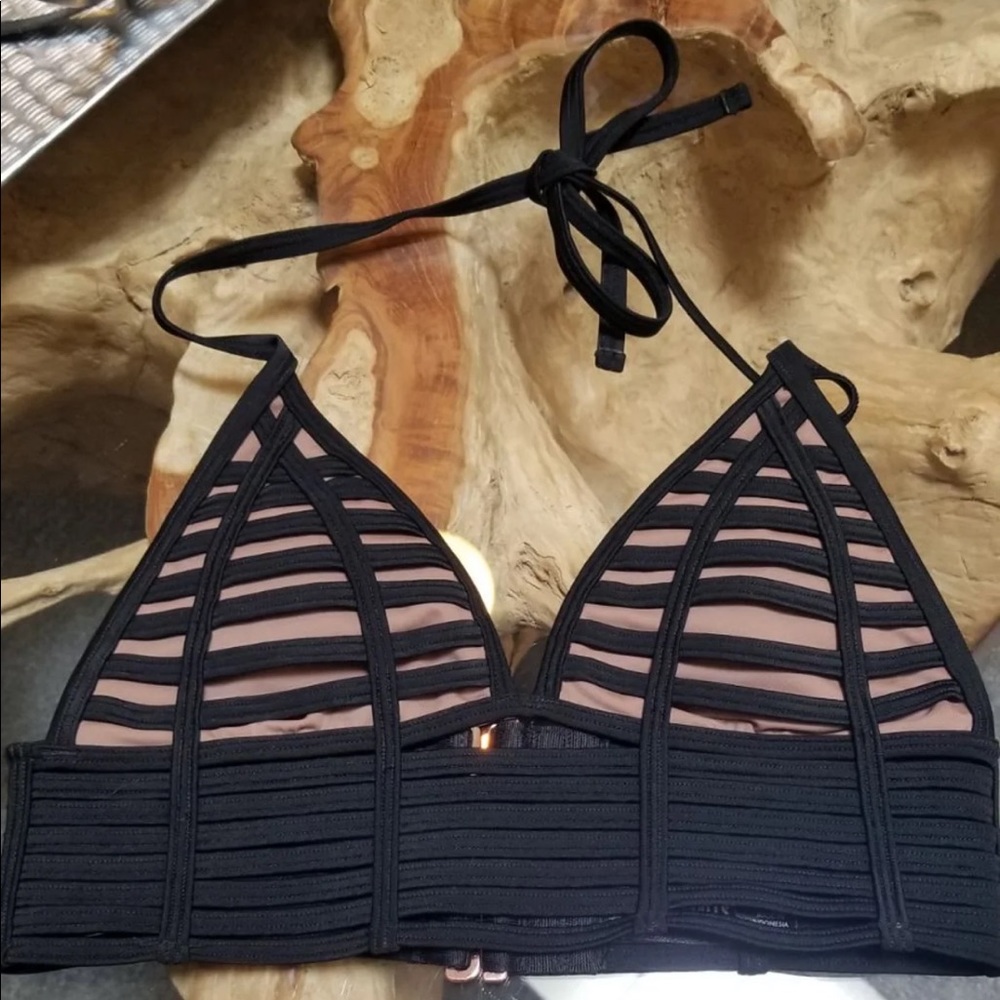 Bikini top